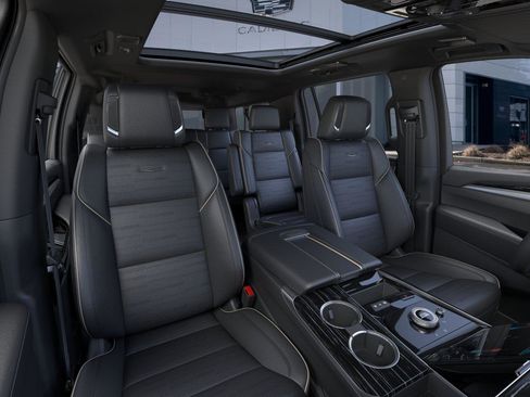 New 2026 Cadillac Escalade ESV Sport AWD/4WD image 17