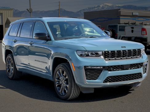 New 2026 Jeep Grand Cherokee L Limited image 7
