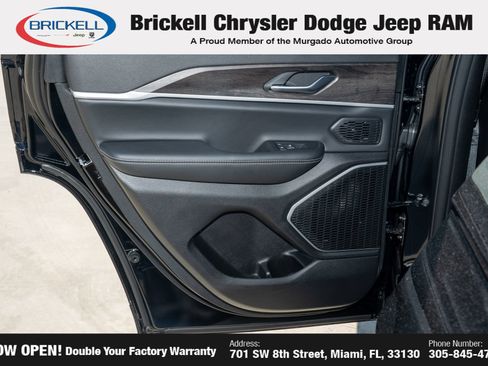 Used 2026 Jeep Grand Cherokee Limited RWD image 12