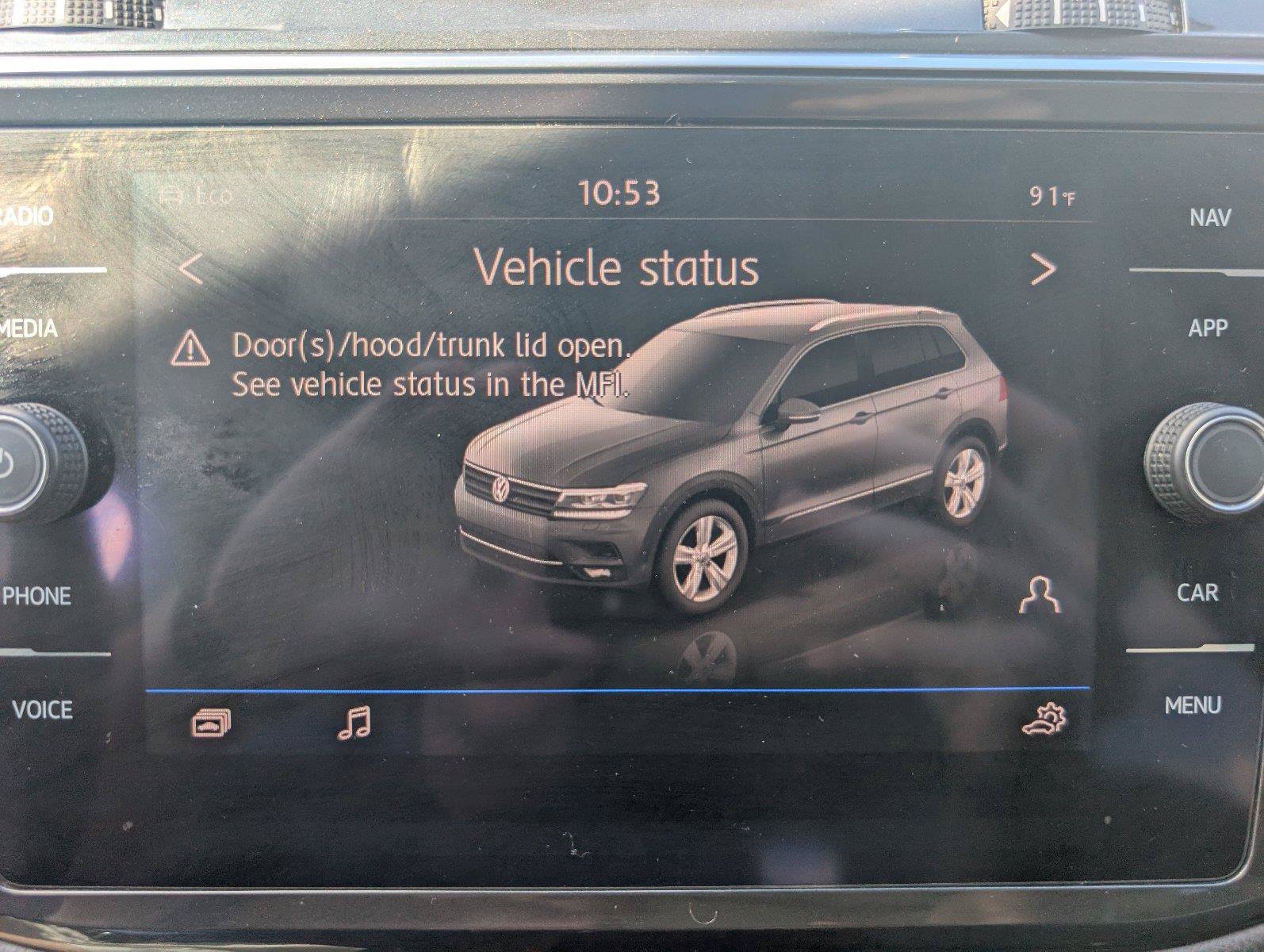 Used 2019 Volkswagen Tiguan S AWD/4WD image 14