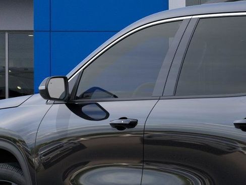 New 2026 Chevrolet Traverse LT w/ LPO, Floor Liner Package image 12