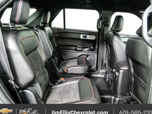 Used 2023 Ford Explorer ST-Line w/ Class IV Trailer Tow Package RWD image 22