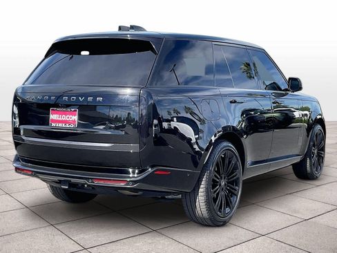Used 2024 Land Rover Range Rover SE AWD/4WD image 13