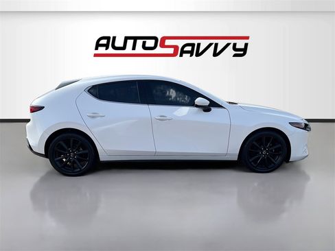 Used 2021 MAZDA MAZDA3 s image 8
