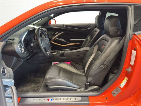 Used 2019 Chevrolet Camaro SS image 11