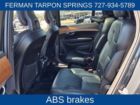 Used 2021 Volvo XC90 T6 Momentum w/ Protection Package Premier AWD/4WD image 14