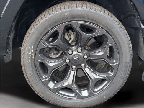 Used 2022 RAM 1500 Limited AWD/4WD image 36