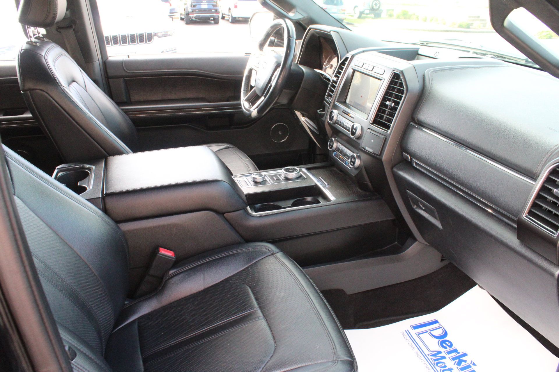 Used 2021 Ford Expedition Limited AWD/4WD image 33