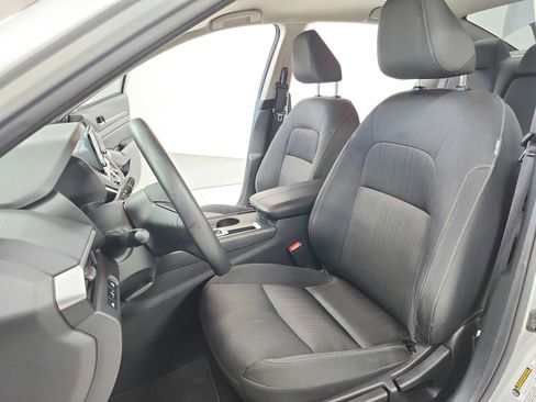 Used 2024 Nissan Altima 2.5 S FWD image 18