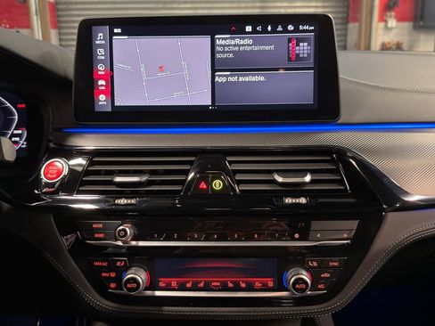 Used 2022 BMW M5 Competition Sedan w/ Competition Package image 23