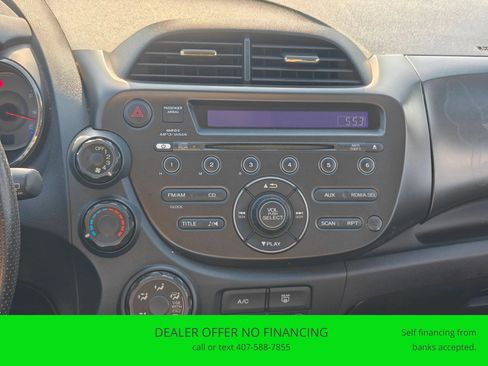 Used 2013 Honda Fit Sport image 21