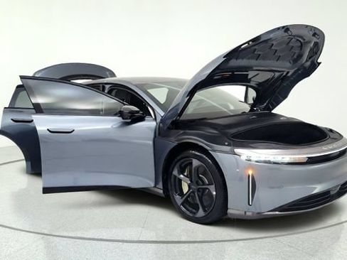Used 2024 Lucid Air Touring AWD/4WD image 16