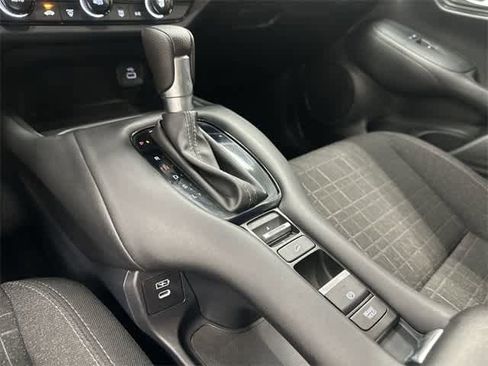 Certified 2024 Honda HR-V LX image 24