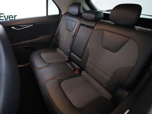 Used 2024 Kia Niro Wind w/ Wind Preserve Package FWD image 24