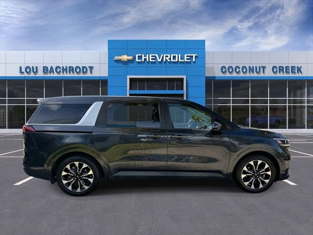 Used 2023 Kia Carnival EX w/ Paint Protection Package FWD image 9