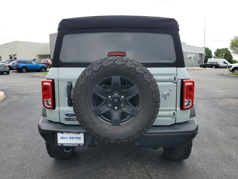 Used 2022 Ford Bronco Black Diamond AWD/4WD image 3