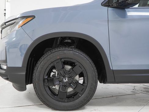 New 2026 Honda Ridgeline Black Edition image 19