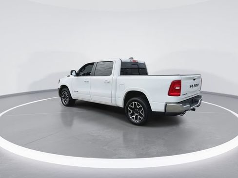 Used 2025 RAM 1500 Laramie AWD/4WD image 6