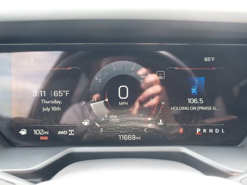 Used 2024 GMC Acadia AT4 w/ Luxury Package AWD/4WD image 6