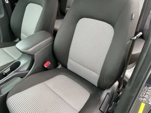 Used 2021 Hyundai Kona SEL FWD image 10