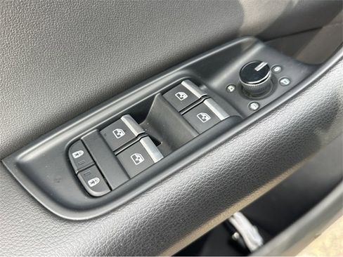 Used 2020 Audi Q8 Premium w/ Black Optic Package image 29