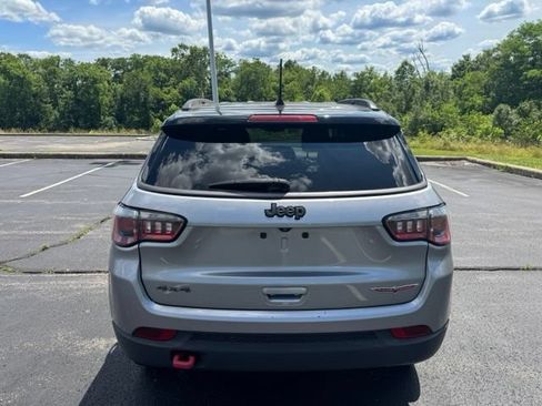 Used 2020 Jeep Compass Trailhawk AWD/4WD image 4