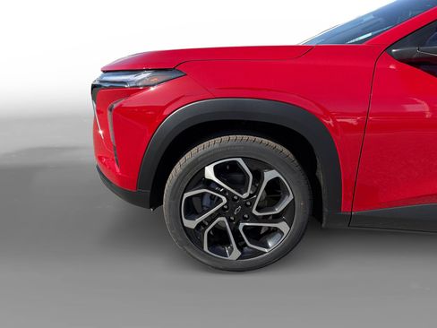 New 2026 Chevrolet Trax RS image 9