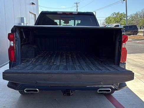 Used 2022 Chevrolet Silverado 1500 High Country w/ High Country Premium Package image 24