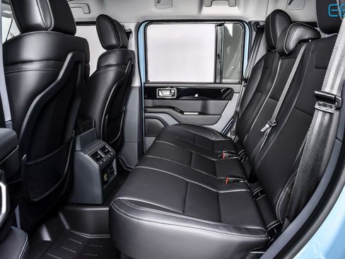 New 2026 INEOS Grenadier image 18