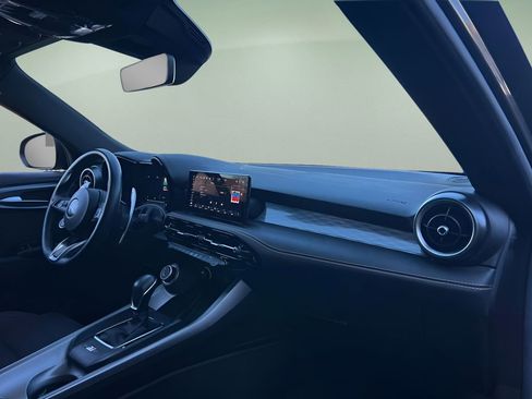 Used 2024 Alfa Romeo Tonale Ti w/ Active Assist Package image 24