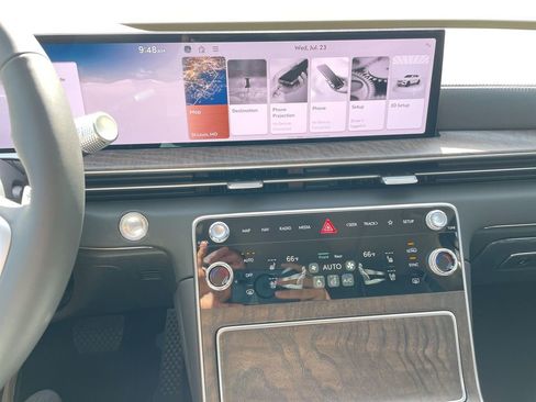 New 2025 Genesis GV80 2.5T Prestige image 44