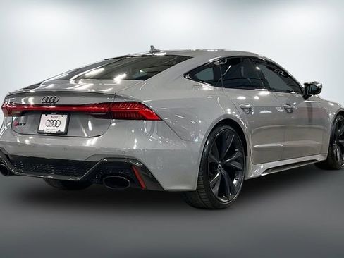 Used 2023 Audi RS 7 Sportback AWD/4WD image 13