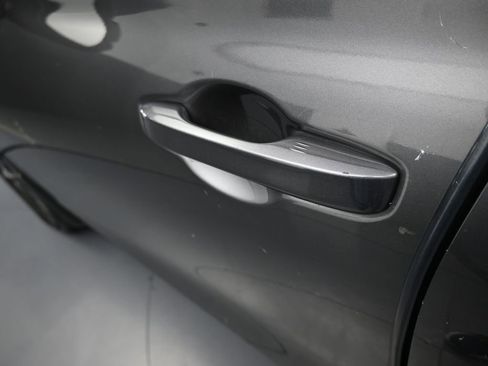 Used 2023 Honda HR-V EX-L image 38