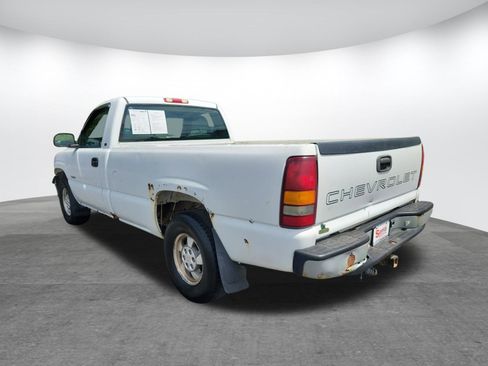 Used 2001 Chevrolet Silverado 1500 4x4 Regular Cab w/ Firm Ride Suspension Pkg image 17