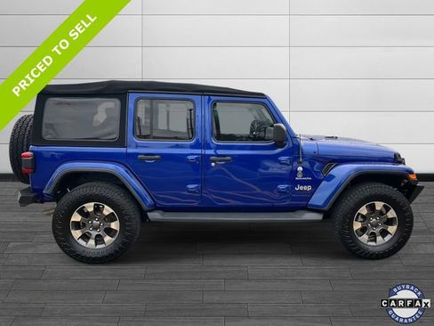 Used 2018 Jeep Wrangler Unlimited Sahara image 2