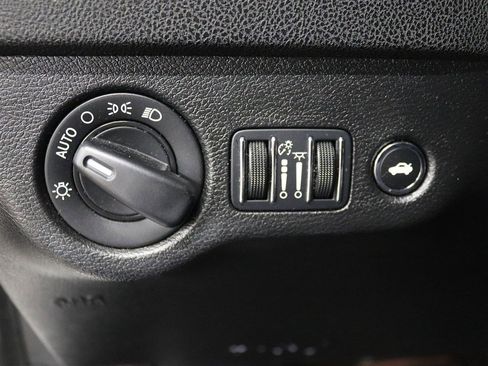 Used 2023 Dodge Charger GT image 35