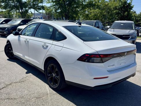 Used 2025 Honda Accord SE image 3