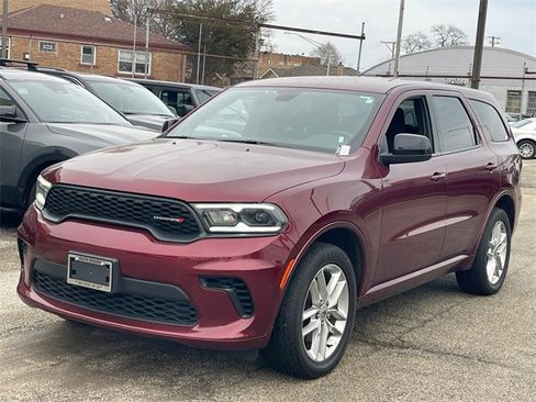 Used 2023 Dodge Durango GT image 2