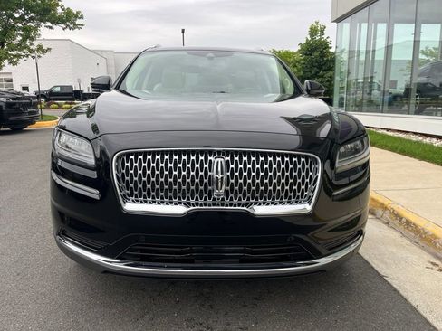 Used 2023 Lincoln Nautilus Reserve w/ Equipment Group 201A AWD/4WD image 2