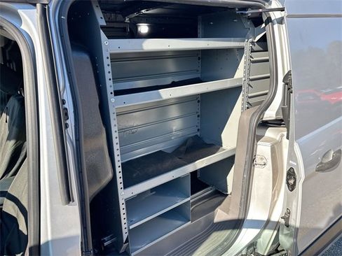 Used 2021 Ford Transit Connect XLT image 18