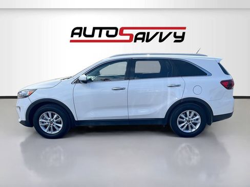 Used 2020 Kia Sorento LX w/ LX I4 Convenience Package image 4