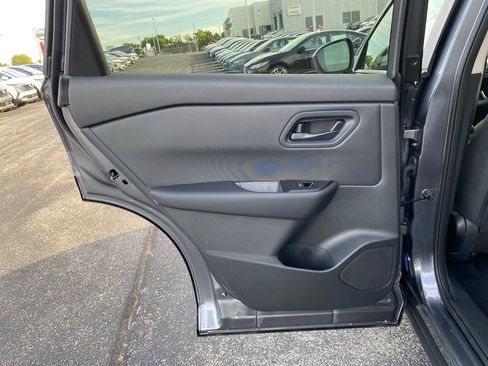 New 2026 Nissan Rogue S image 15