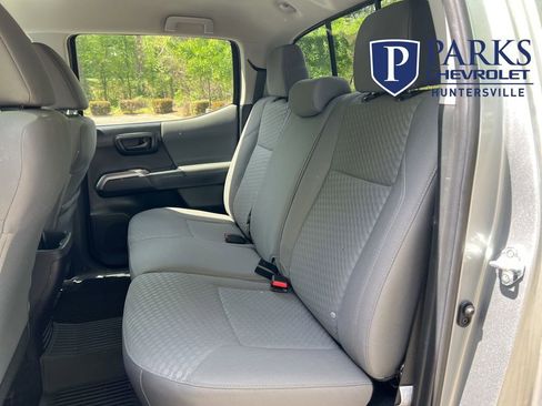 Used 2023 Toyota Tacoma SR5 w/ Technology Package image 14