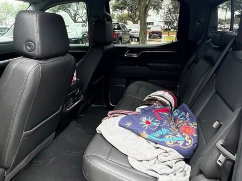 Used 2024 GMC Sierra 1500 SLT w/ SLT Premium Plus Package image 17