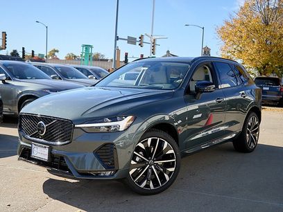 New 2026 Volvo XC60 B5 Ultra w/ Climate Package