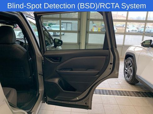 Used 2025 Subaru Forester Premium w/ Convenience Package #1 image 21