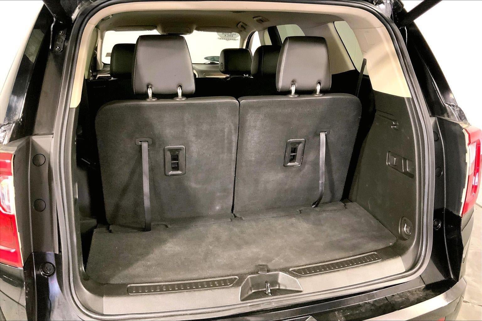Used 2023 GMC Acadia Denali FWD image 4