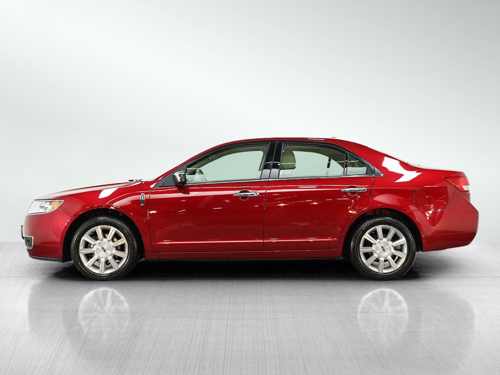 Used 2012 Lincoln MKZ FWD image 2