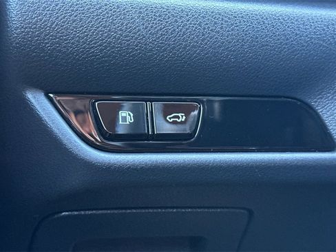 Used 2025 Lexus NX 250 FWD w/ Premium Package image 31