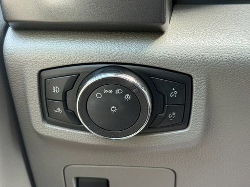 Used 2019 Ford F150 XLT AWD/4WD image 27